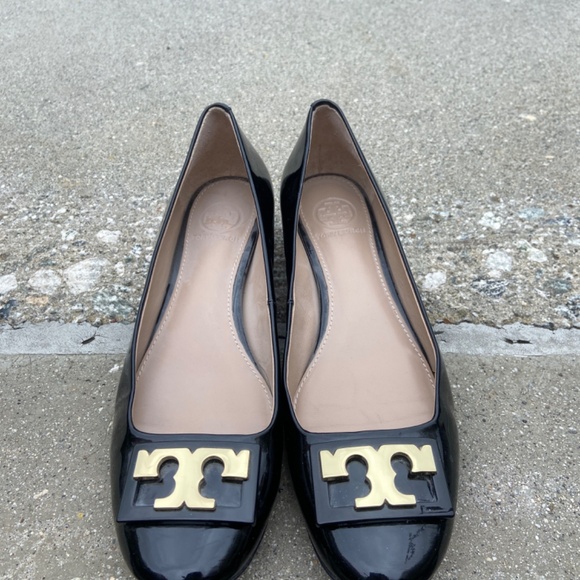 TORY BURCH GIGI FLATS BLACK PATENT LEATHER SHOES LOAFERS SZ 7 - Picture 7 of 16